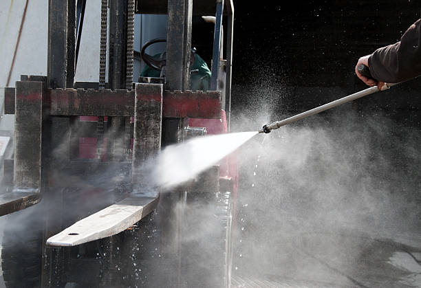 Playground Equipment Cleaning in Pueblo, CO